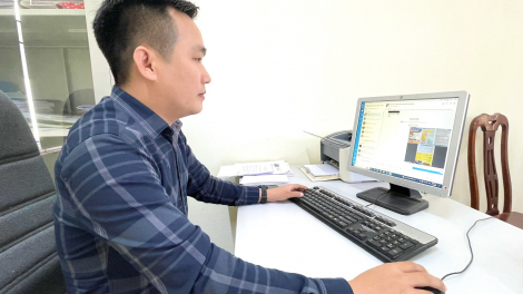 Chủ tịch Hội ND một xã ở Quảng Bình dựng video, lập nhóm Zalo tuyên truyền chống khai thác IUU, xóa tàu '3 không'