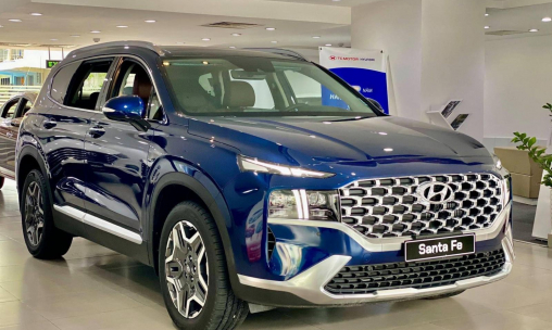 Giá xe Hyundai Santa Fe lăn bánh tháng 7/2024: Giảm giá xả kho đón bản mới