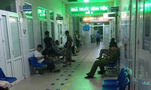Hải Dương: 2 vợ chồng bị kẻ “ngáo đá” dùng dao đâm 