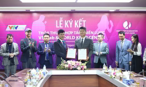 Trung tâm đào tạo chuẩn K-pop đầu tiên tại Việt Nam lộ diện