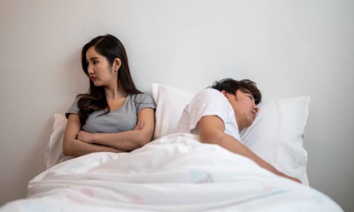 Vì sao nhiều quý ông dễ 'ngã ngựa' trong phòng the dịp Tết? Bác sĩ tiết lộ 4 thực phẩm giúp nam giới dưỡng sức