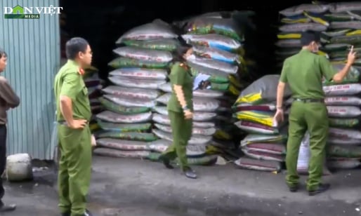 Video: Đột kích hang ổ sản xuất chứa 271 tấn phân bón giả của ông Giám đốc 7X ở Quảng Ngãi