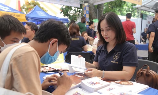 Cập nhật phương án tuyển sinh đại học năm 2025: Rút gọn phương thức, nhiều ngành mới, “hot'