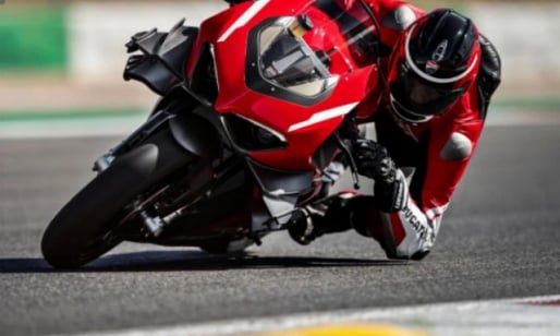 2020 Ducati Superleggera V4 mạnh nhất chưa từng có, giá chát 2,5 tỷ đồng