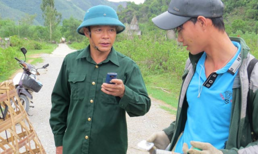 Cơm đùm, gạo bới lên núi chăn... voọc