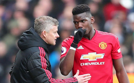 HLV Solskjaer hé lộ sự thật về câu chuyện bị Pogba 'từ mặt'