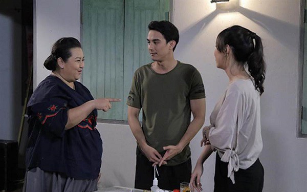 Làm quần quật từ sáng tới đêm vẫn bị mẹ chồng chê lười, tôi tung chiêu khiến bà tím mặt