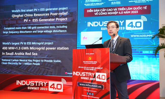 Vietnam Industry 4.0 Summit 2023: Huawei đề xuất các giải pháp năng lượng mặt trời cho Việt Nam