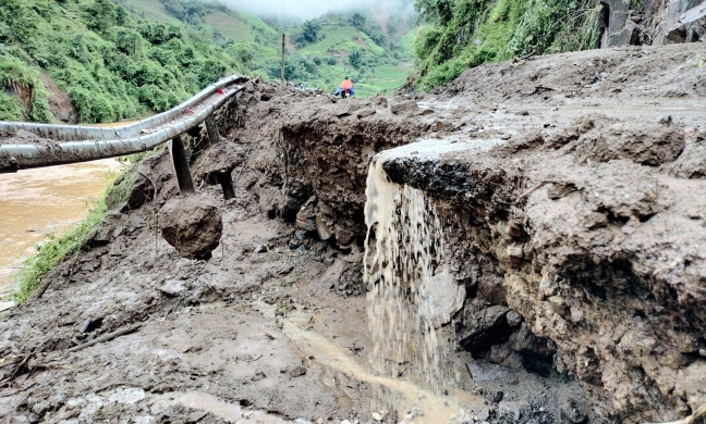 Mù Cang Chải (Yên Bái): Hồ Bốn tan hoang sau lũ dữ, gần 100 người dân không còn nhà