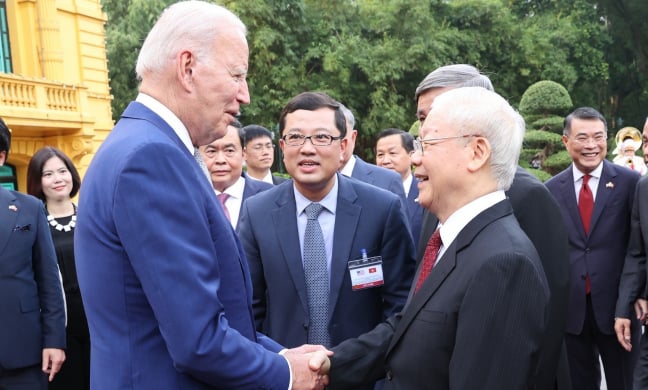 GS Hà Tôn Vinh: Thành đối tác chiến lược toàn diện với Mỹ, Việt Nam hưởng cả 3 điều kiện để phát triển kinh tế