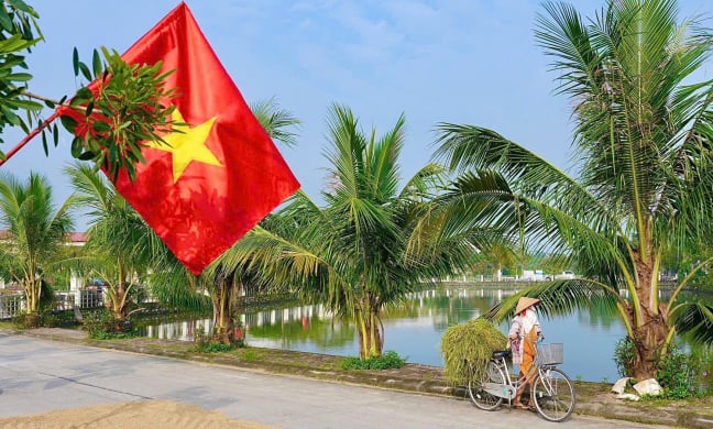 Hình ảnh ngày vui chiến thắng - 70 năm Giải phóng Thủ đô ở ngoại thành Hà Nội