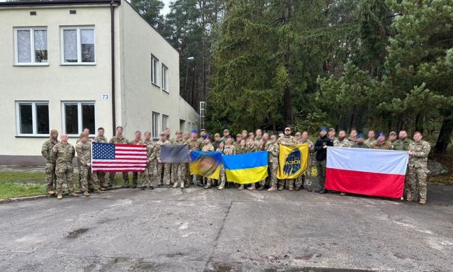 Mỹ bí mật làm điều này với Lữ đoàn Azov khét tiếng của Ukraine