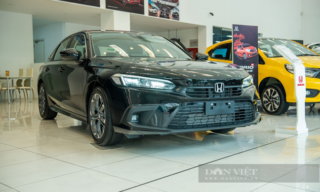 Giá xe Honda Civic lăn bánh tháng 6/2024: Giảm không 'phanh' rẻ ngang Mitsubishi Xpander