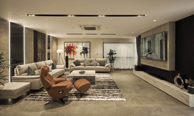 Căn penthouse mang phong cách Industrial nằm trong lòng TP. HCM