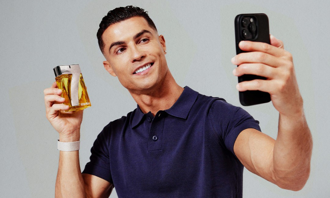 Top 10 ngôi sao bóng đá có nhiều người theo dõi nhất trên Instagram: Ronaldo số 1