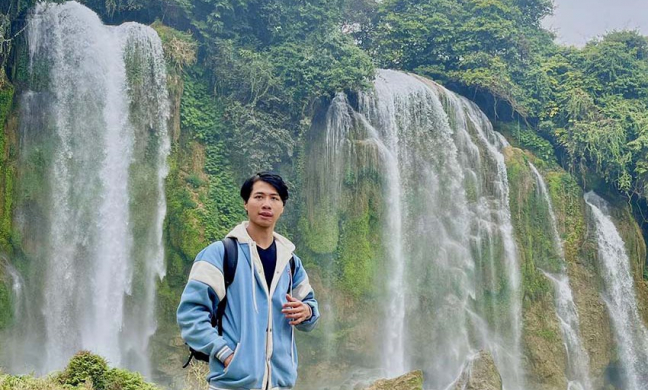 Độc hành xuyên Việt của chàng trai 20 tuổi, chi tiêu hết 7 triệu đồng, ngủ nghĩa địa cùng nhiều trải nghiệm đặc biệt