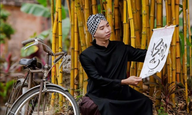 Lời chúc đầu Xuân: Chúc chính tôi luôn vươn mình mạnh mẽ để sống 'tròn trong khuyết'