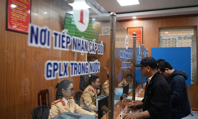 Từ 1/3, CSGT cấp, đổi giấy phép lái xe: Người dân cần lưu ý điều gì khi làm thủ tục?