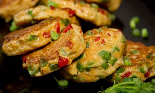 Hưng Yên có món đặc sản nghe tên rất lạ nhưng khi thưởng thức lại thơm ngon, ngọt đậm đà