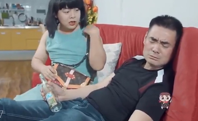 Khi muốn quên chuyện gì đó cánh đàn ông lại uống rượu say