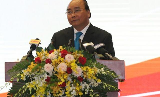 Thủ tướng Nguyễn Xuân Phúc: “BĐKH - nguy cơ lớn, thời cơ cũng lớn”