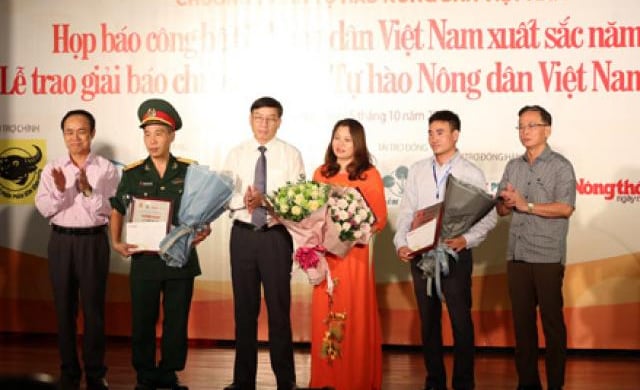 Giải báo chí toàn quốc Tự hào NDVN: Trao giải cho 11 tác phẩm