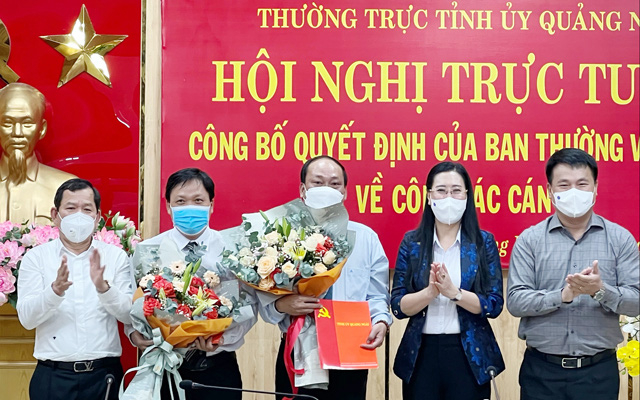 Quảng Ngãi:
Bí thư huyện và nguyên Giám đốc Sở VH-TT&DL được điều động nhận nhiệm vụ mới
