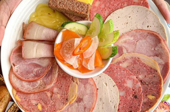 Bánh mì giá cực đỉnh, đắt nhất đến 2 triệu đồng