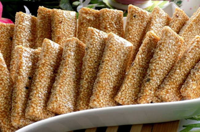 Những món ăn Huế lọt top 100 món ăn đặc sản, quà tặng Việt Nam