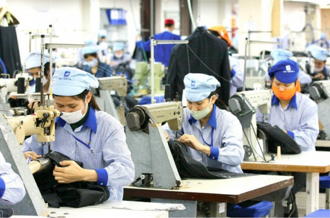 Thế khó của công ty tài chính trong nỗ lực dẫn vốn cho người yếu thế

