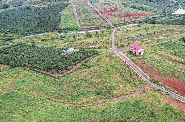 Hậu cơn lốc sốt đất ở Bảo Lộc