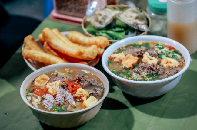 Gánh bún truyền đời bán 1.000 bát cao điểm mùa đông 