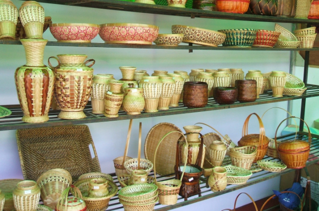 Hàng thủ công mỹ nghệ hướng tới giá trị bền vững