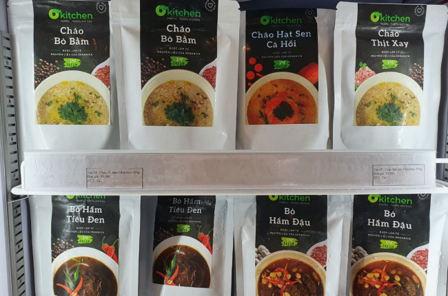 Lạ với cháo organic tươi ăn liền, mỗi tô cả trăm nghìn đồng