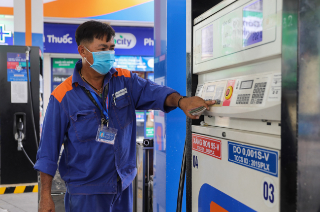 Tổng cục Thuế yêu cầu giảm 50% thuế bảo vệ môi trường đối với xăng dầu từ 1/4