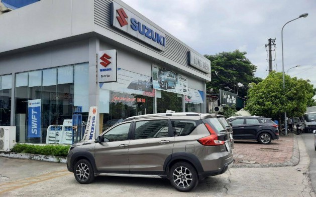 Mẫu xe tiết kiệm xăng của Suzuki lần đầu lọt Top 10 xe bán chạy