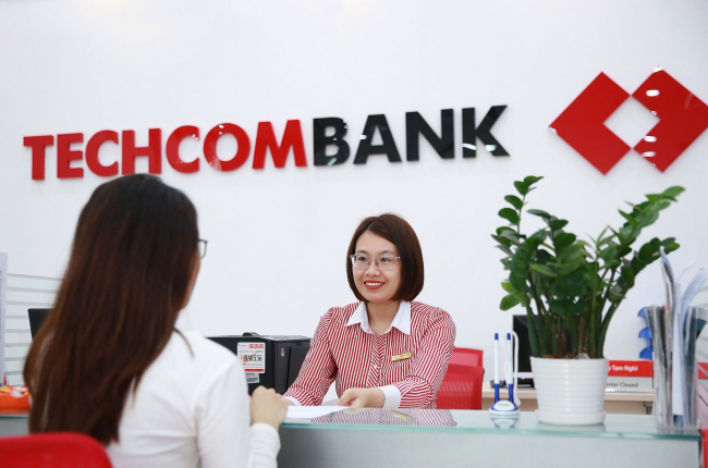 Techcombank báo lãi 14.100 tỷ đồng trong 6 tháng đầu năm 2022