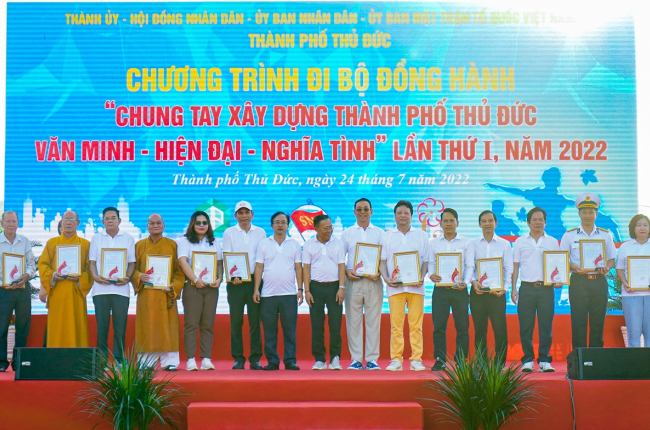 Van Phuc Group tài trợ hơn 6 tỷ đồng cho 50 trẻ em mồ côi tại TP.Thủ Đức