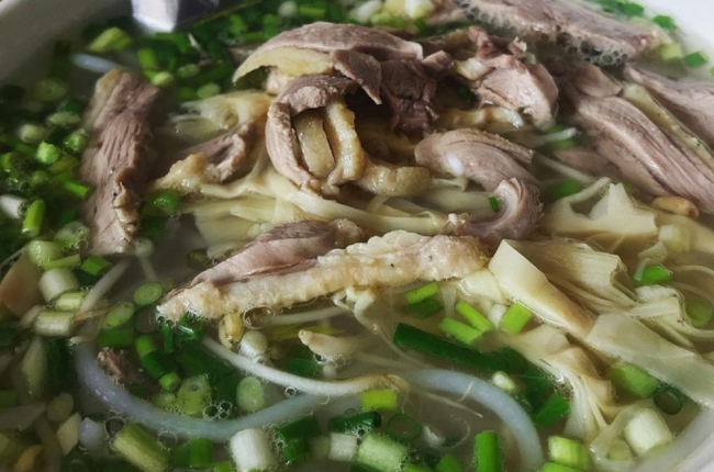 Món bún rằm tháng 7 kỳ công, đặc sản của người Tày Hà Giang