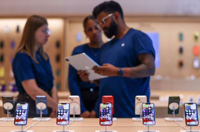 iPhone bán số lượng kỷ lục, Apple đạt thành công 'đáng ngạc nhiên' trong quý 2