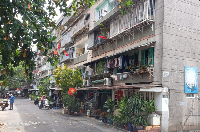 TP.HCM lập tổ triển khai dự án xây lại chung cư, dời nhà ven kênh