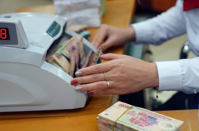 Những lưu ý khi gửi tiết kiệm tại ngân hàng để sinh lợi tối đa và an toàn