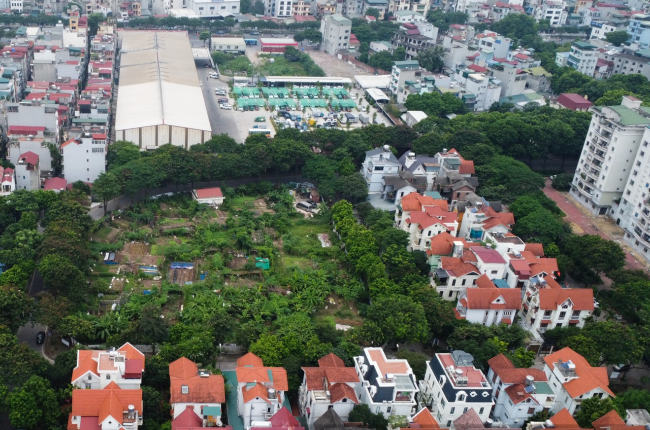 Hiện trạng 4 lô đất rộng hơn 5 hec-ta dùng để xây trường học tại quận đông dân nhất Thủ đô