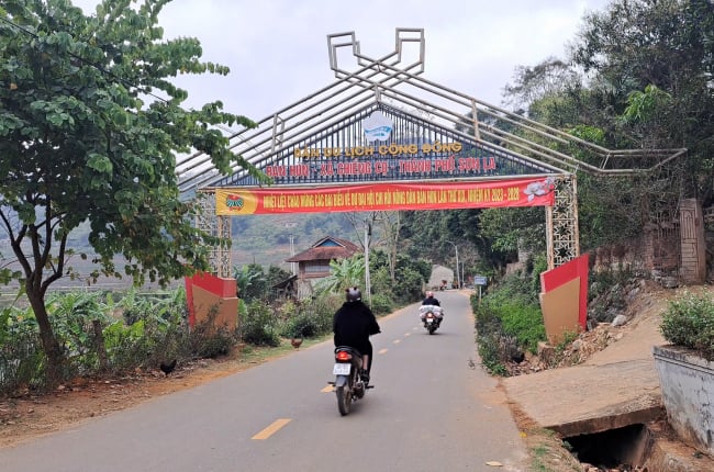 Nông thôn mới Sơn La: Bản Hùn đồng lòng xây dựng bản nông thôn mới kiểu mẫu