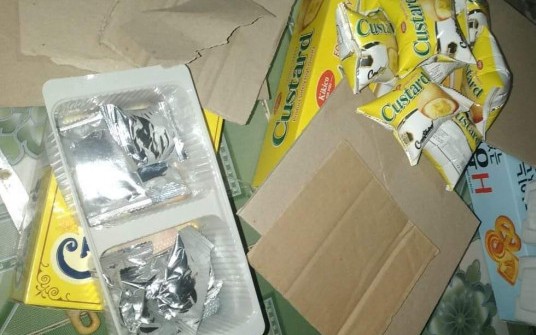 Sửng sốt khi mở những gói quà Tết hoành tráng