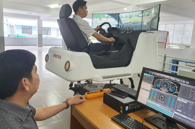 Phí học lái xe ô tô bất ngờ tăng cao