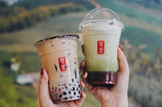 Gong Cha gia nhập đường đua bán kèm cà phê, quyết cạnh tranh với Phúc Long, Highlands, The Coffee House