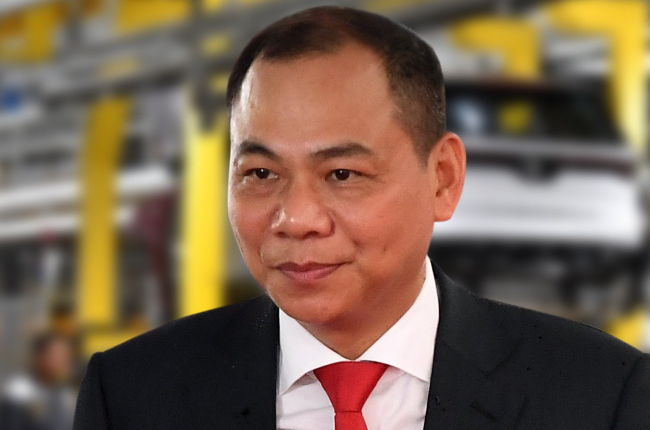 Tỷ phú Phạm Nhật Vượng tặng VinFast 1 tỷ USD