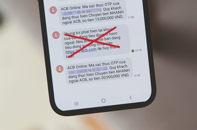 Tin nhắn giả mạo ngân hàng xuất hiện trở lại, người dân tuyệt đối không bấm vào link lạ