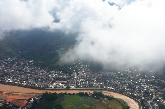Sơn La: Sông Mã xóa hàng nghìn nhà tạm, giúp dân nghèo yên tâm về chỗ ở, vươn lên thoát nghèo